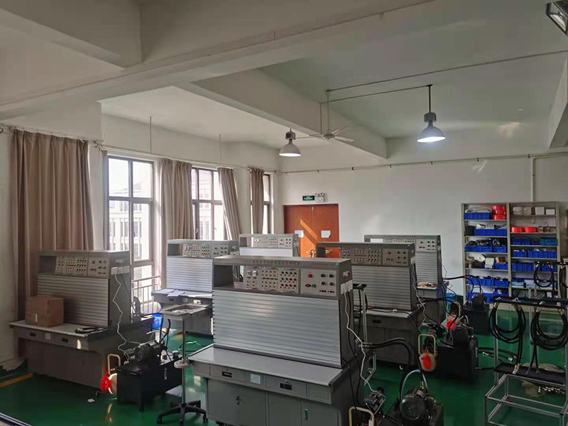 液壓與氣動實(shí)訓(xùn)室