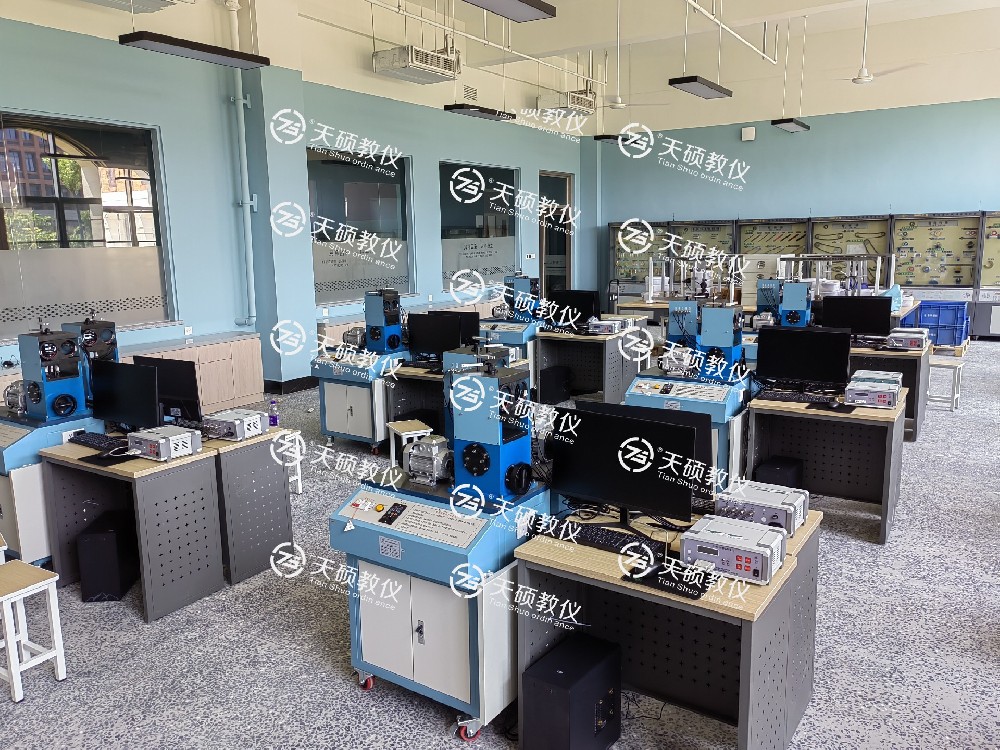 中原科技學院新校區(qū)理工學部實驗室建設項目 順利安裝、調(diào)試、培訓、驗收通過